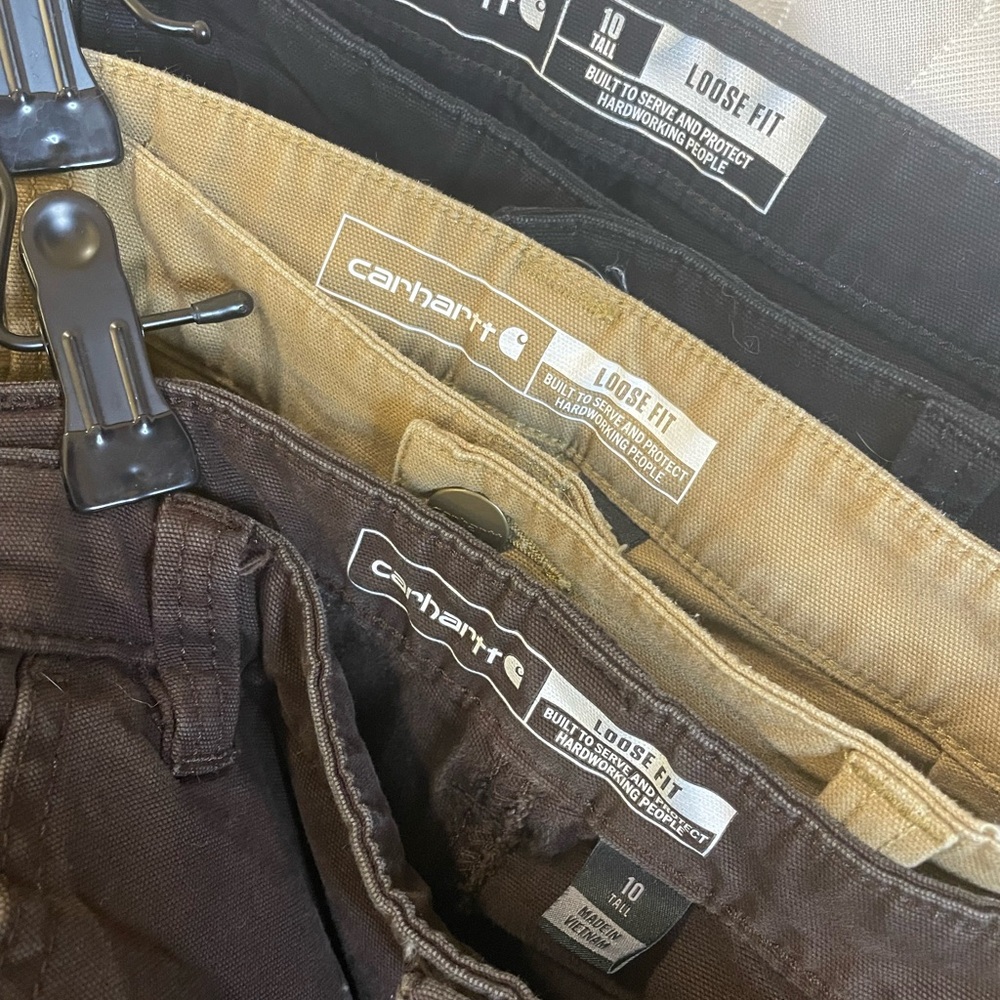 Lot Carhartt Women's Tall Black, Tan, and Brown Utility Pants - Picture 5 of 5